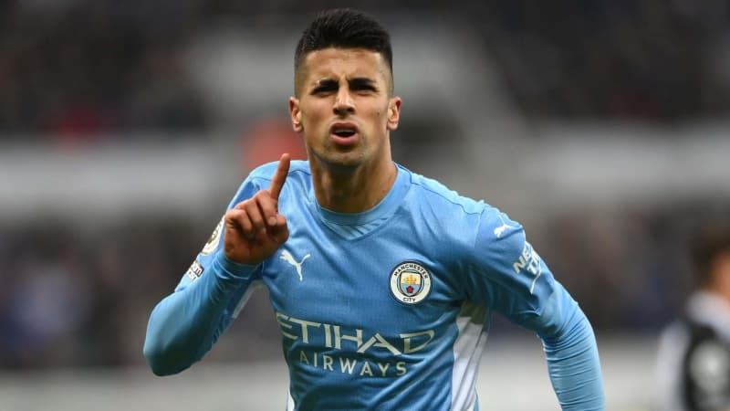 João Cancelo (Manchester City, Bồ Đào Nha)